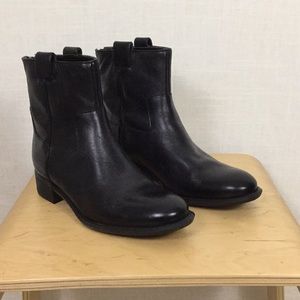 NWOB Nine West leather booties - never worn!